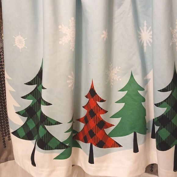 🩷RUFFLE GIRL Holiday Dress Light Blue Background W/Snowflakes. VARIOUS SIZES - Picture 2 of 12